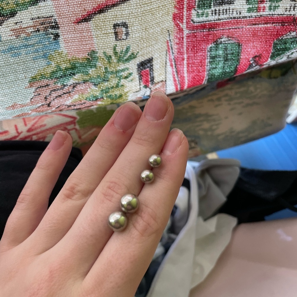 Silver pearl earrings